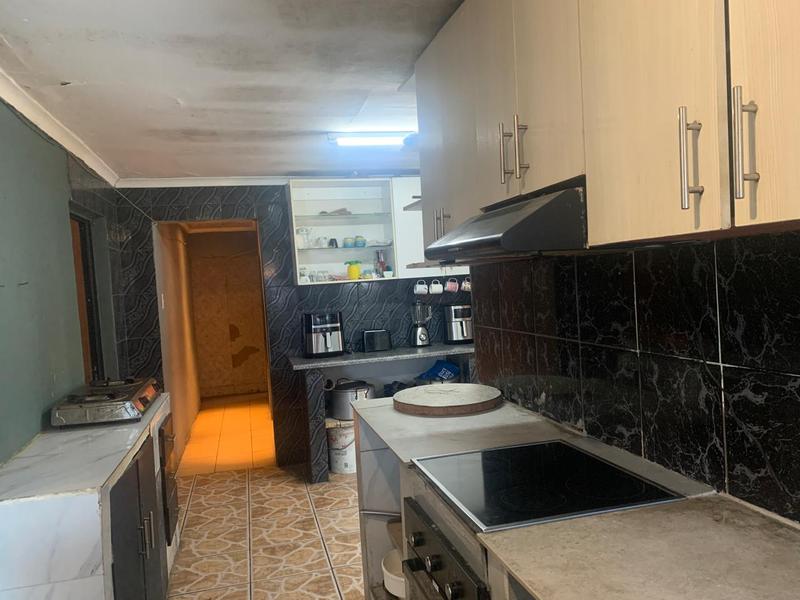 4 Bedroom Property for Sale in Lentegeur Western Cape